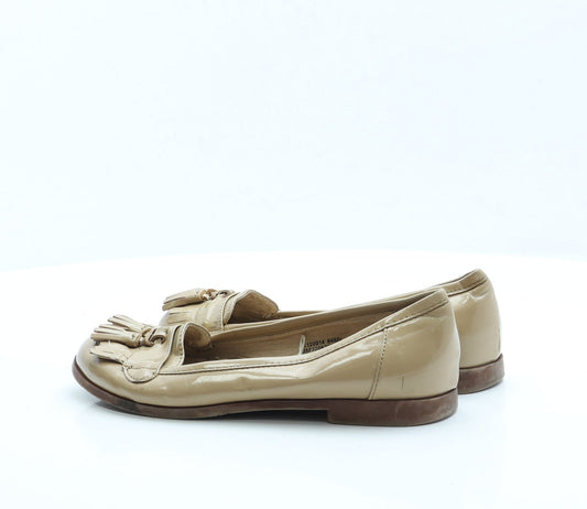 F&F Womens Beige Vinyl Slip On Flat UK 5 38