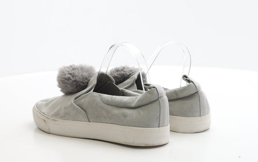 Primark Womens Grey Polyester Slip On Casual UK 8 42 - Pom Pom Detail