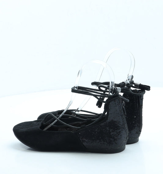 F&F Girls Black Polyester Flat UK 2 34