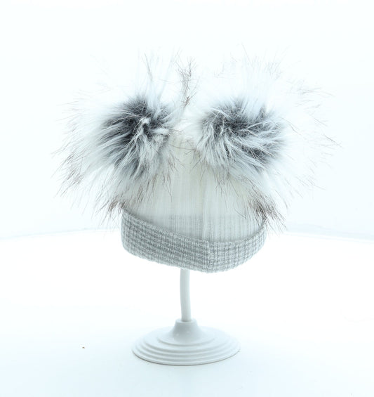 Preworn Girls White Acrylic Bobble Hat Size S - Faux Fur