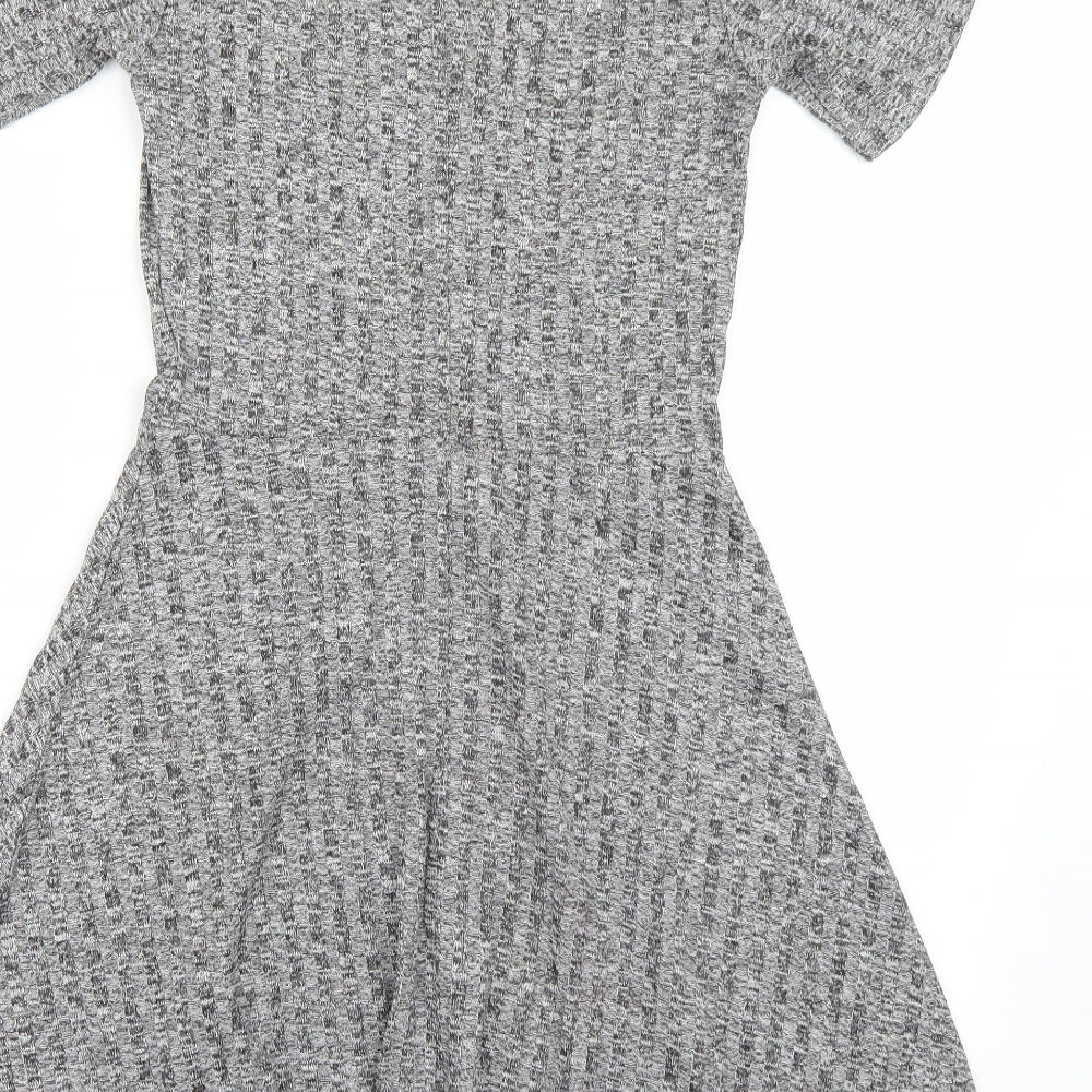 H&M Womens Grey Batik A-Line Size 6