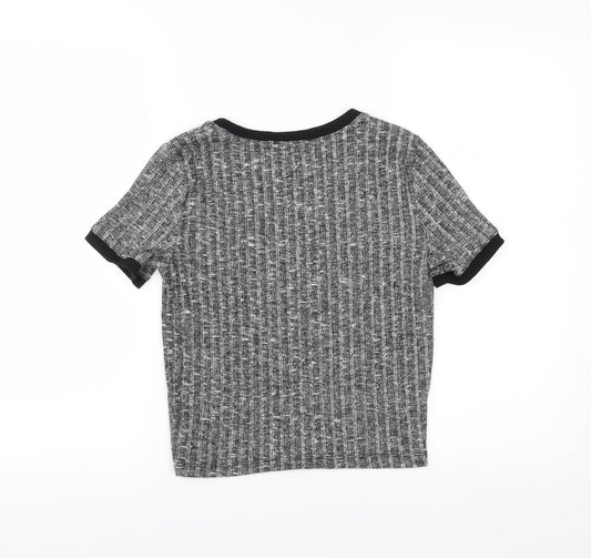 FOREVER 21 Womens Grey Basic T-Shirt Size M