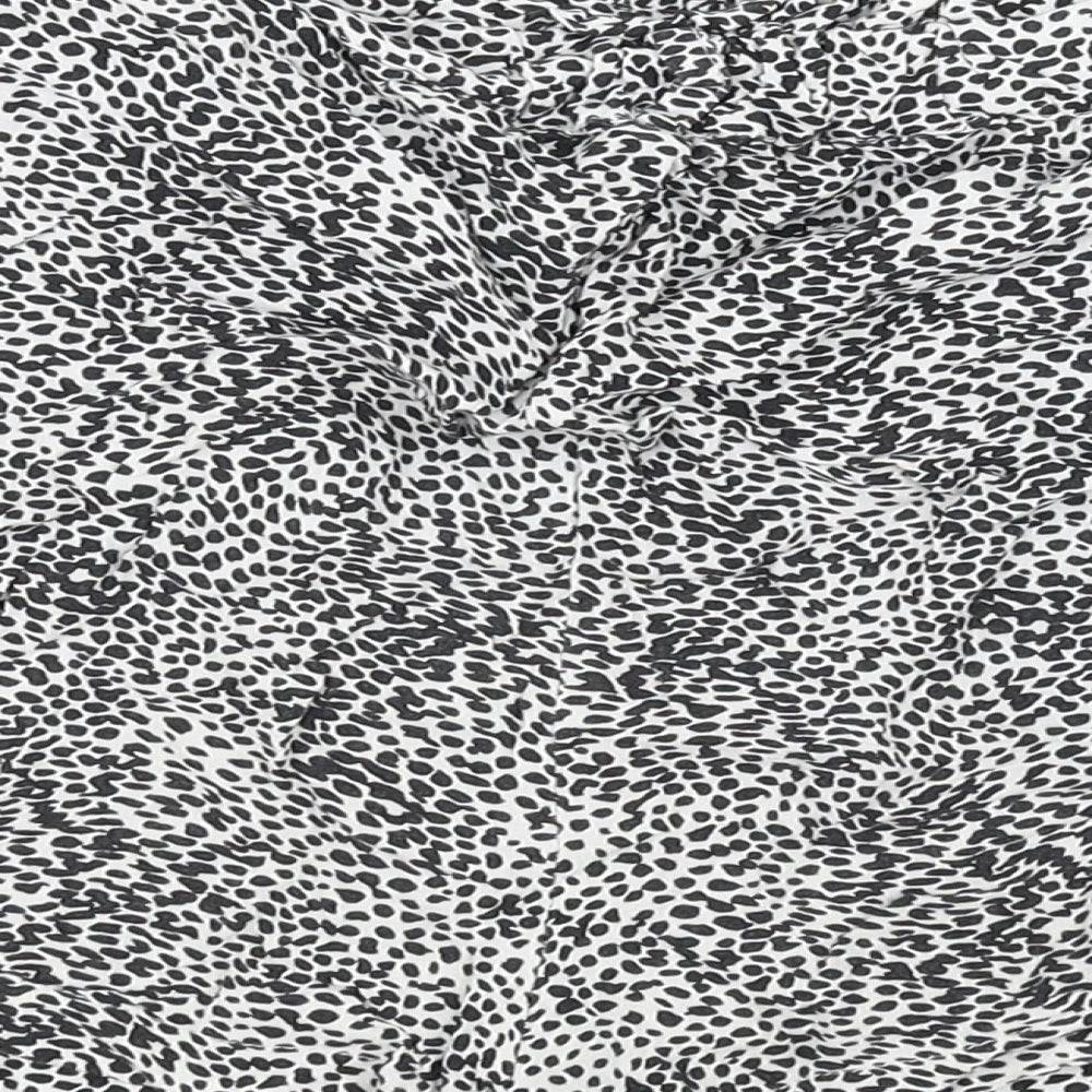 Primark Womens White Animal Print Cut-Off Shorts Size 10