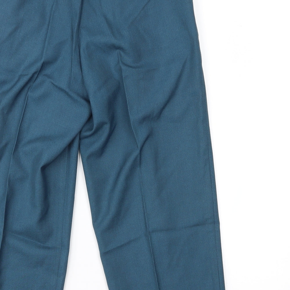 Brand and care label for Preworn women’s green chino shorts, size UK 28, in