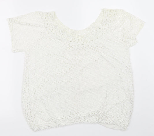 Additional front view of Preworn women’s white basic t-shirt, size L