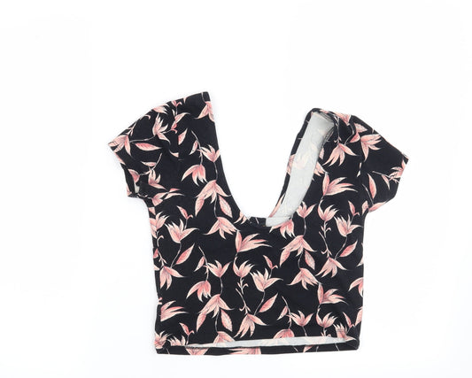Back view of Forever 21 women’s black floral basic t-shirt, size M