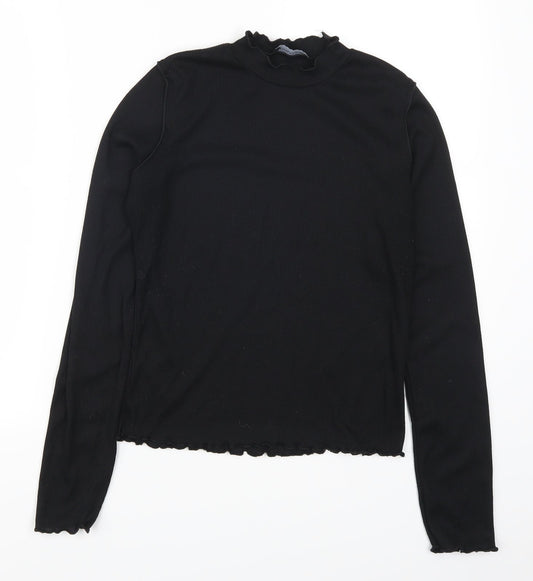 Additional front view of PRETTYLITTLETHING women’s black basic t-shirt, size UK 12