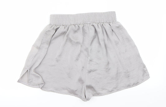 Womens UK Size 8 Preworn Regular Fit Hot Pants Shorts
