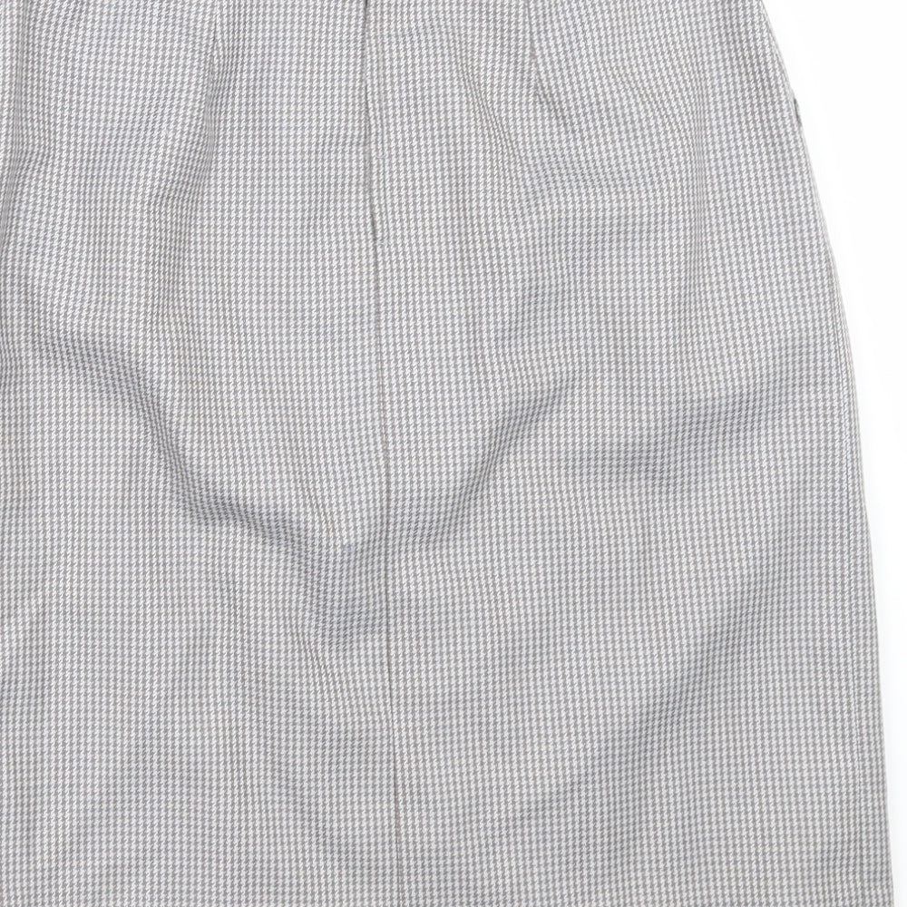 Womens UK Size 30 in Preworn A-Line Skirt