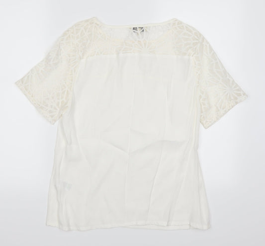 Papaya Womens White Geometric Basic T-Shirt Size 10