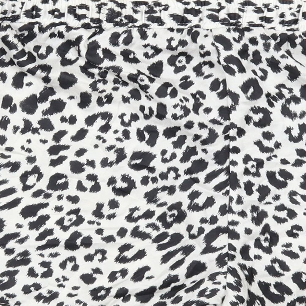 H&M Womens White Animal Print Paperbag Shorts Size M