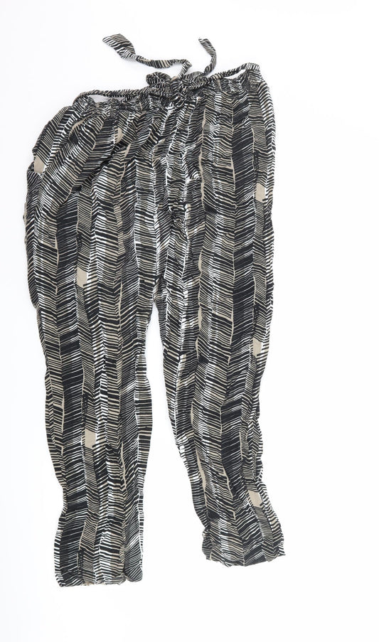 Womens UK Size 14 Preworn Regular Fit Black Trousers