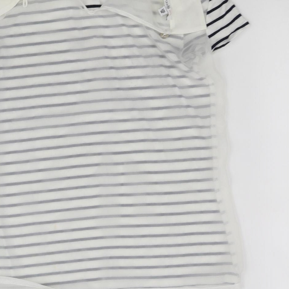 pre worn Girls White Basic Blouse Size M