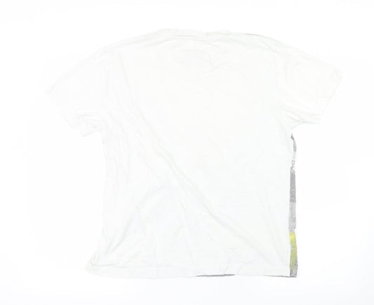 Petroleum Mens White T-Shirt Size M