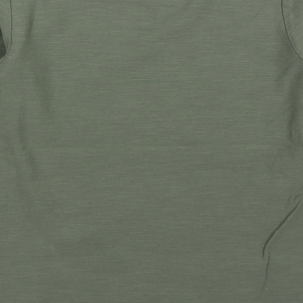 I love girls wear Girls Green Basic T-Shirt Size 8 Years
