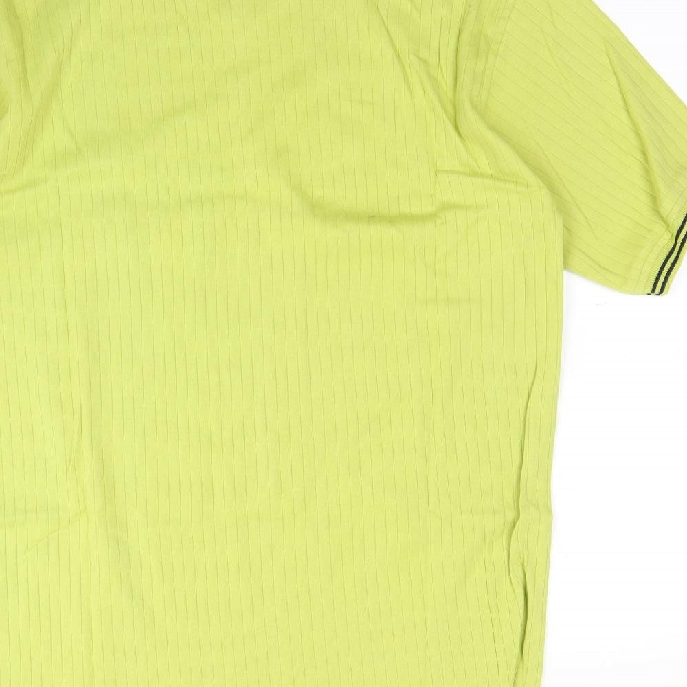 Mainstream Mens Green T-Shirt Size L
