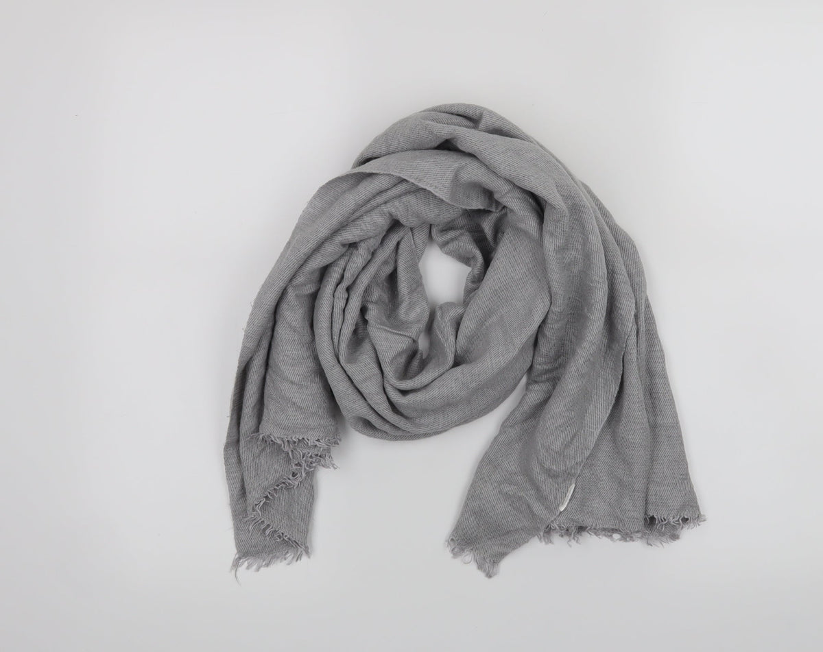 Preworn Womens Grey Scarf