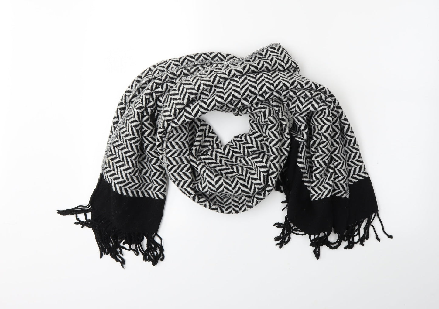 Preworn Womens Black Striped Scarf