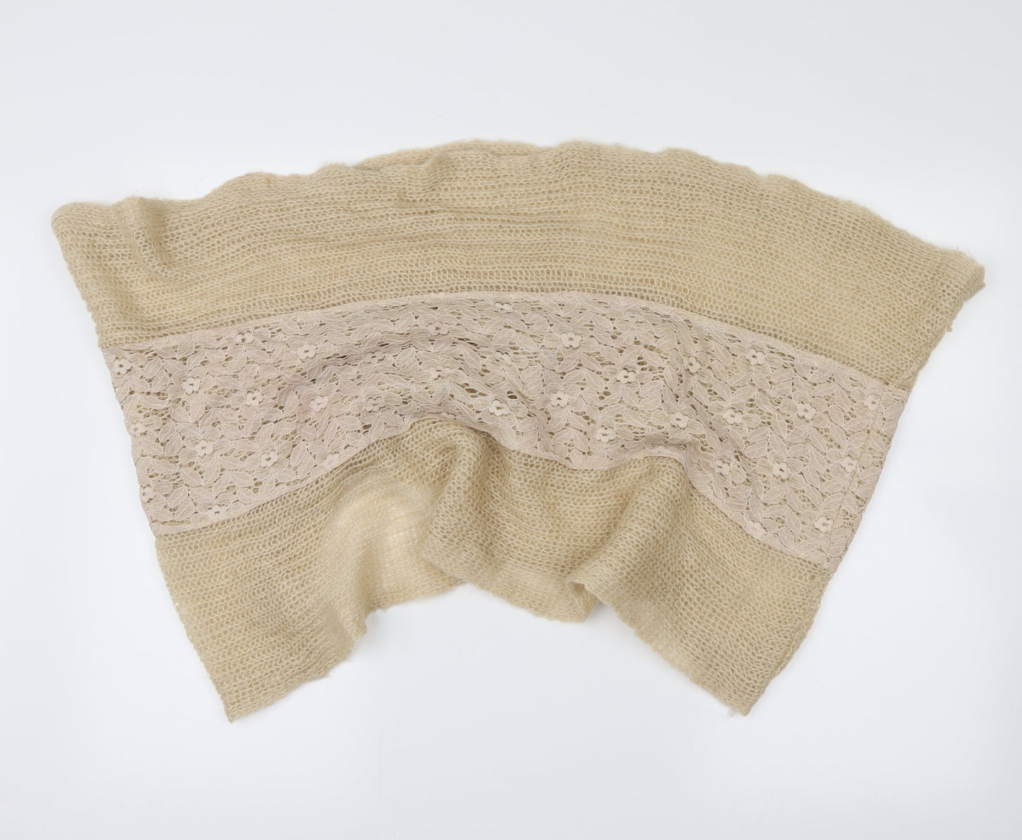 Preworn Womens Beige Floral Scarf