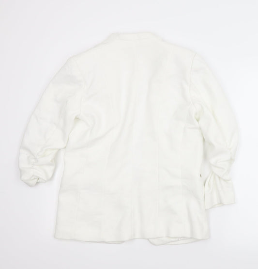 H&M Womens White Jacket Size 6 - Chanel jacket