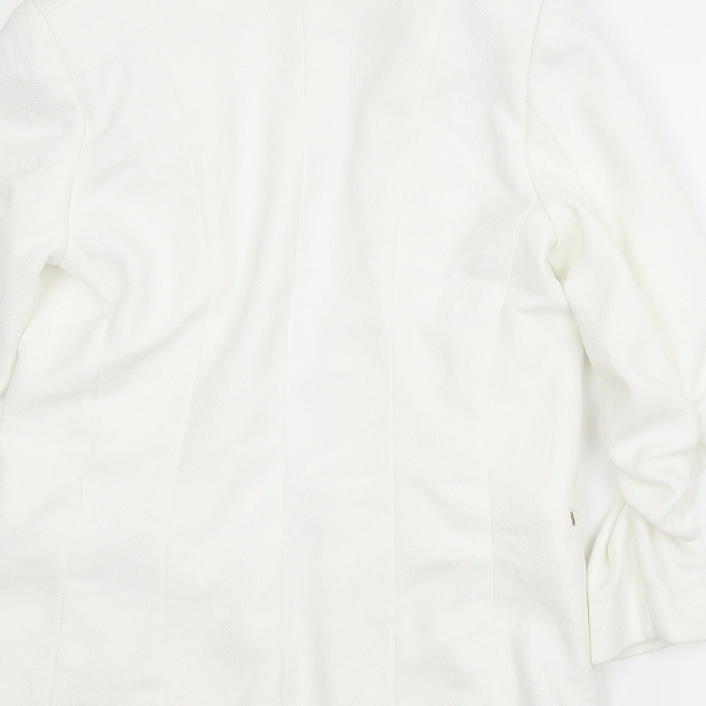 H&M Womens White Jacket Size 6 - Chanel jacket