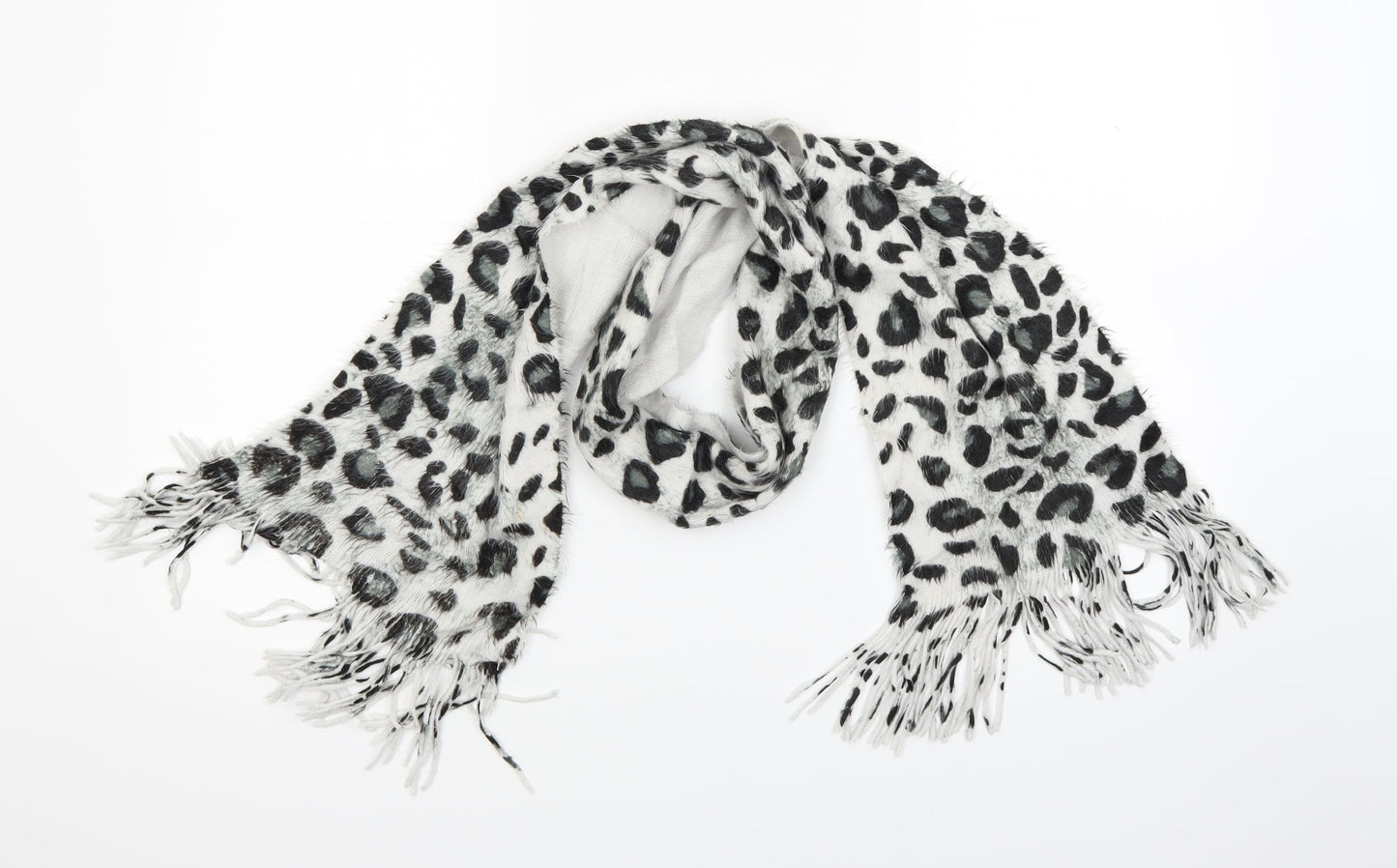 Preworn Womens White Animal Print Scarf