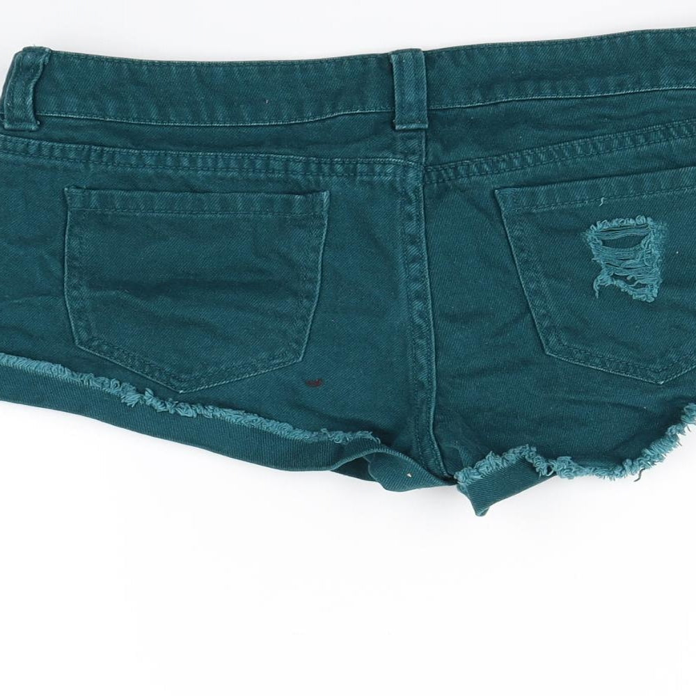 FOREVER 21 Womens Green Cut-Off Shorts Size 28 in