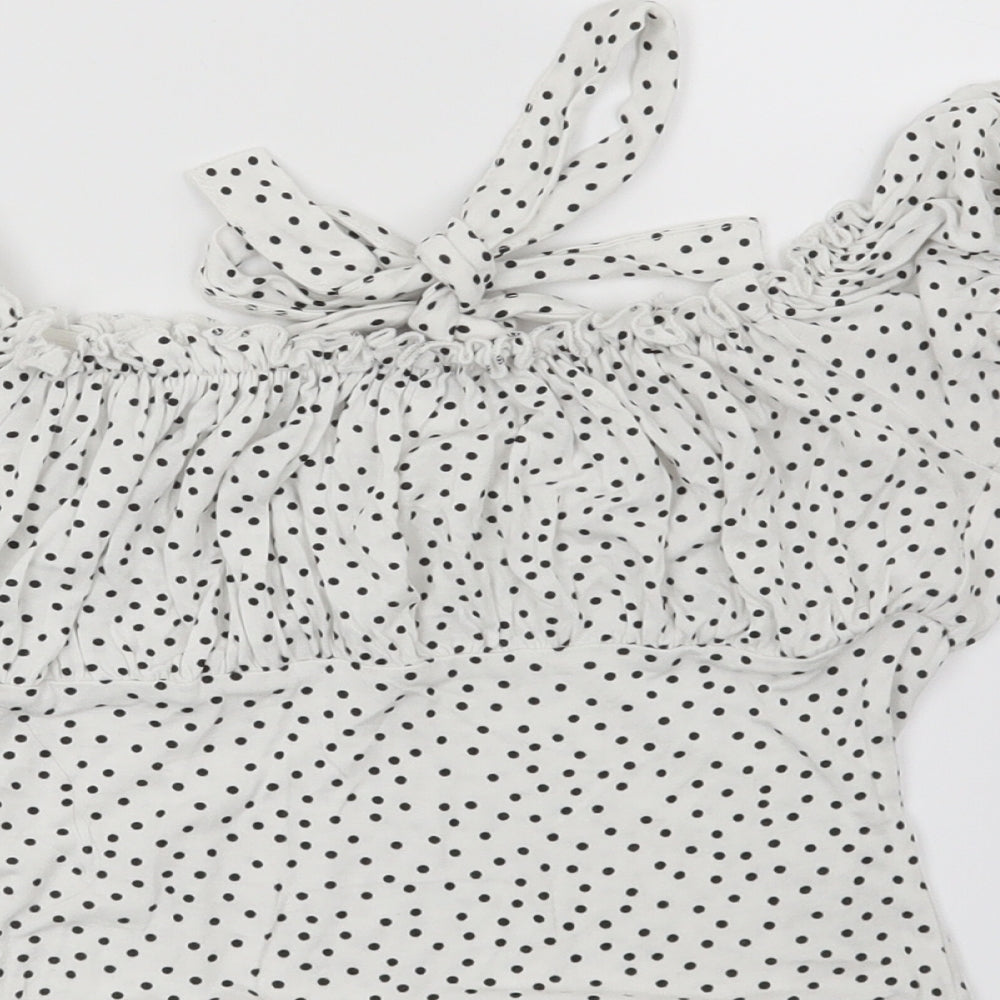 Womens UK Size 6 PRETTYLITTLETHING White Basic Blouse