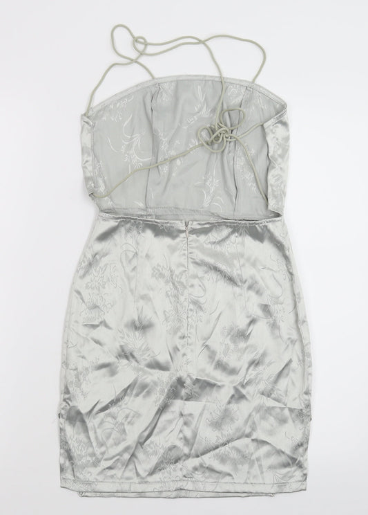 PRETTYLITTLETHING Womens Silver Mini Size 4