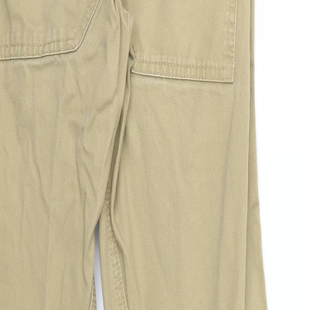 Brand and care label for Twister men’s straight jeans, size 28, 28-inch leg