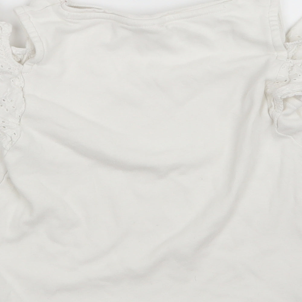 F&F Girls White Basic T-Shirt Size 4-5 Years - Open Shoulders