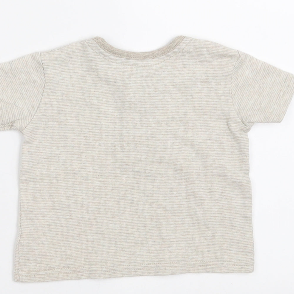 Brand and care label for George boys’ beige basic t-shirt, size 3-6, months
