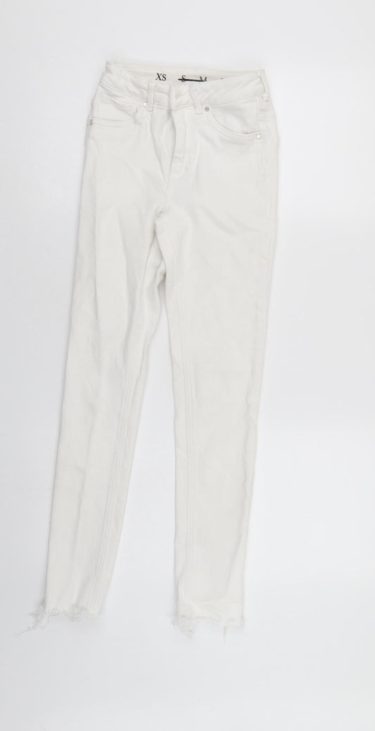 Additional front view of Never Denim women’s white denim capri jeans, size XS, 26-inch leg