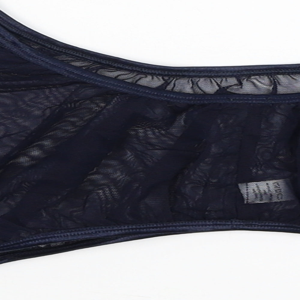 Womens UK Size 30 Preworn Blue Cropped Tank