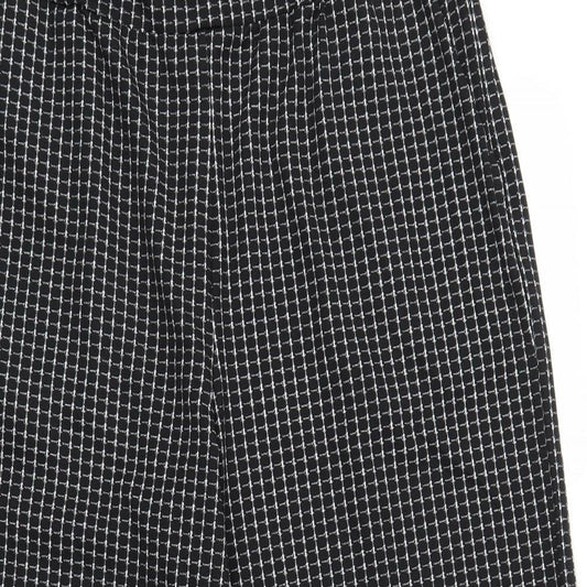 Close-up detail of SheIn women’s black check capri trousers, size XL, 23-inch leg