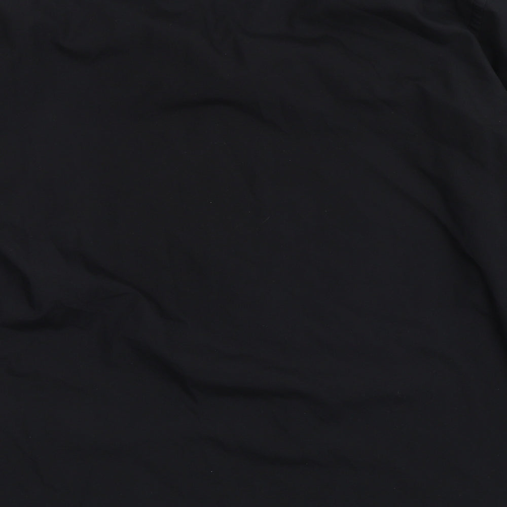 Taylor & Wright Mens Black Button-Up Size 15.5