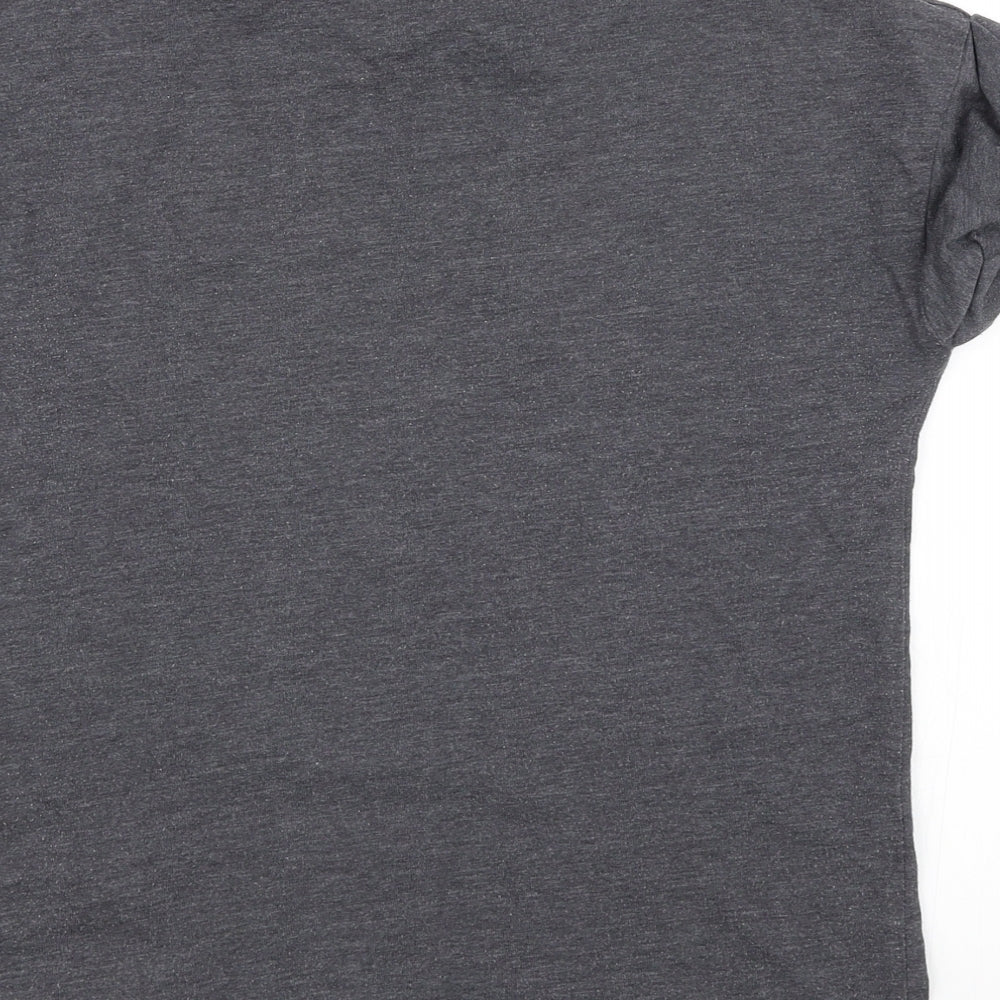 Brand and care label for YD girls’ grey basic t-shirt, size 9-10, years
