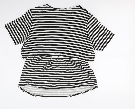 Boohoo Womens White Striped Tunic T-Shirt Size 16