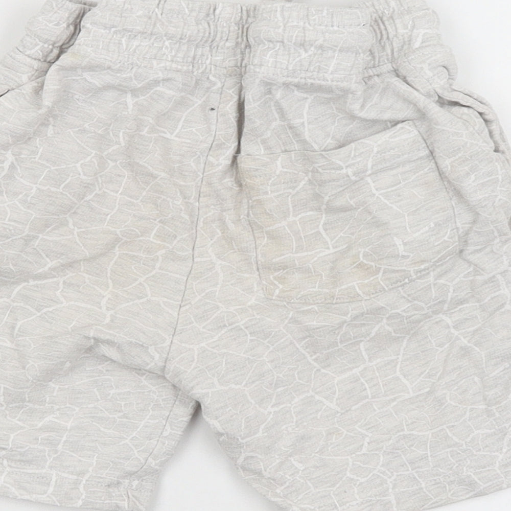 Pep&co Boys Grey Cargo Shorts Size 5-6 Years