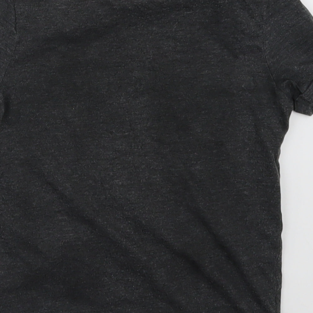 Brand and care label for George girls’ grey basic t-shirt, size 2-3, years