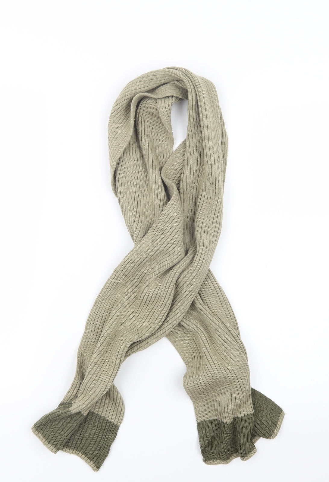 Preworn Mens Green Knit Scarf One Size