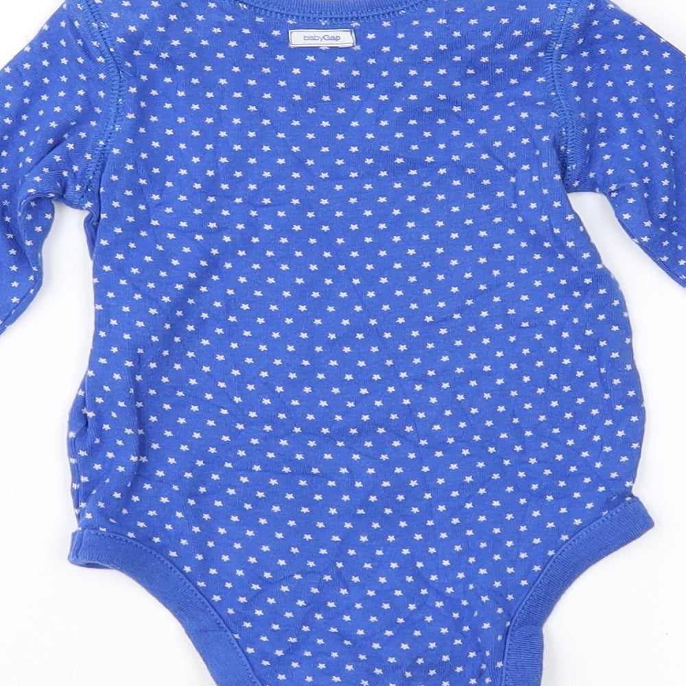 Brand and care label for Gap Baby Blue Geometric Basic T-Shirt, size 3-6, Months