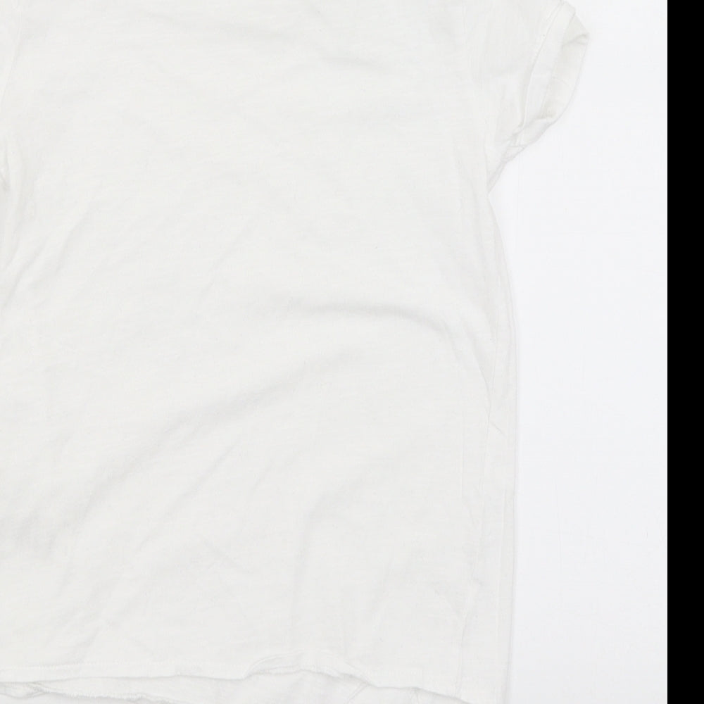 Brand and care label for Very girls’ white basic t-shirt, size 8, years