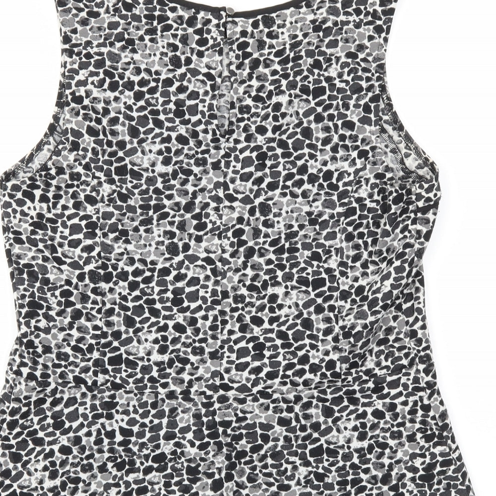 Oasis Womens Black Animal Print Basic T-Shirt Size M