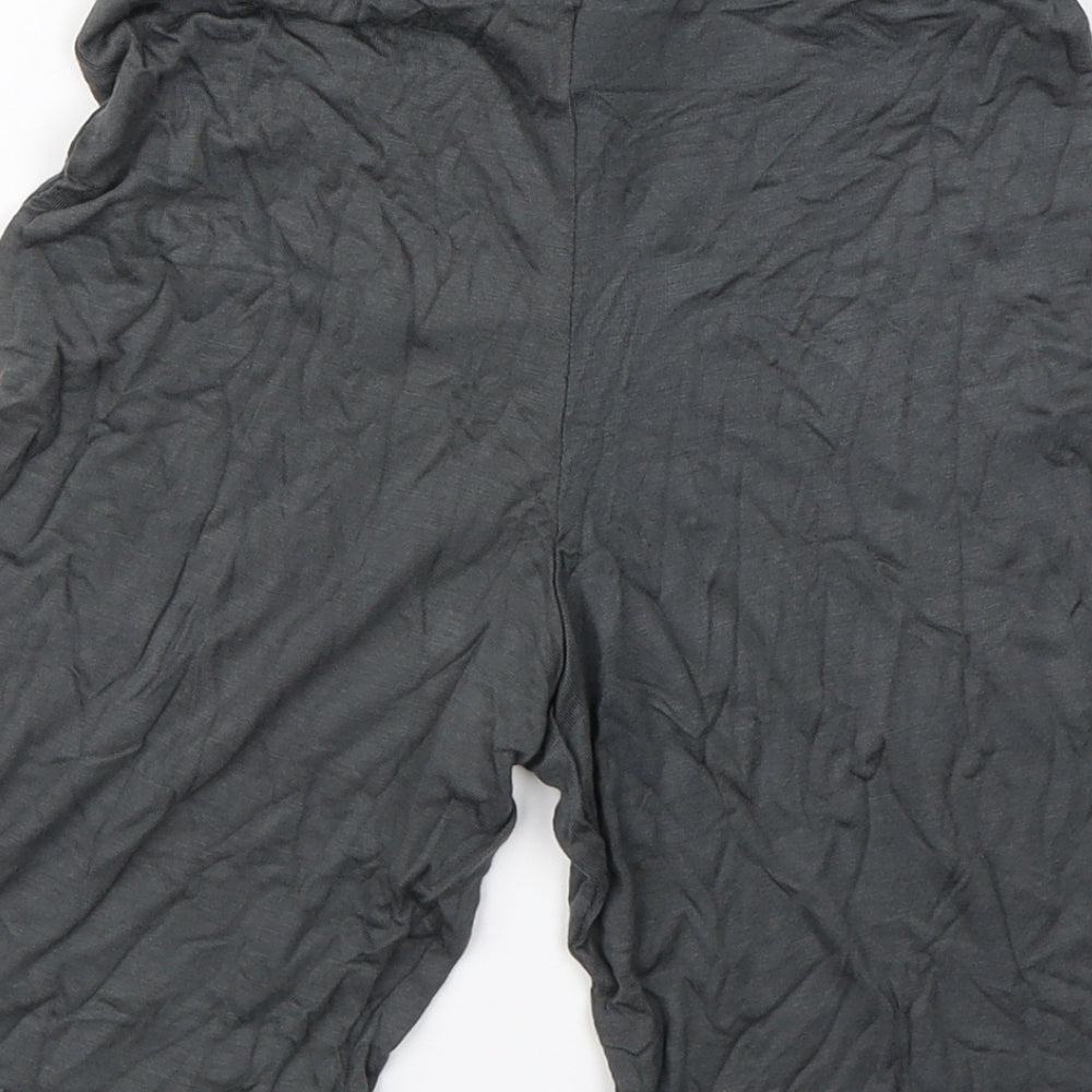 Pretty Little Thing Womens Grey Sweat Shorts Size 6