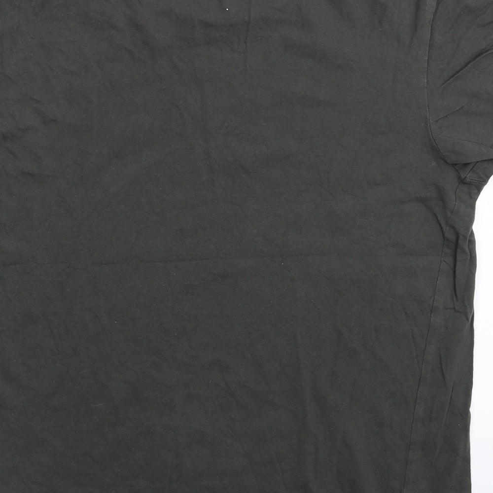 Mens UK Size S Cedar Wood State Grey T-Shirt