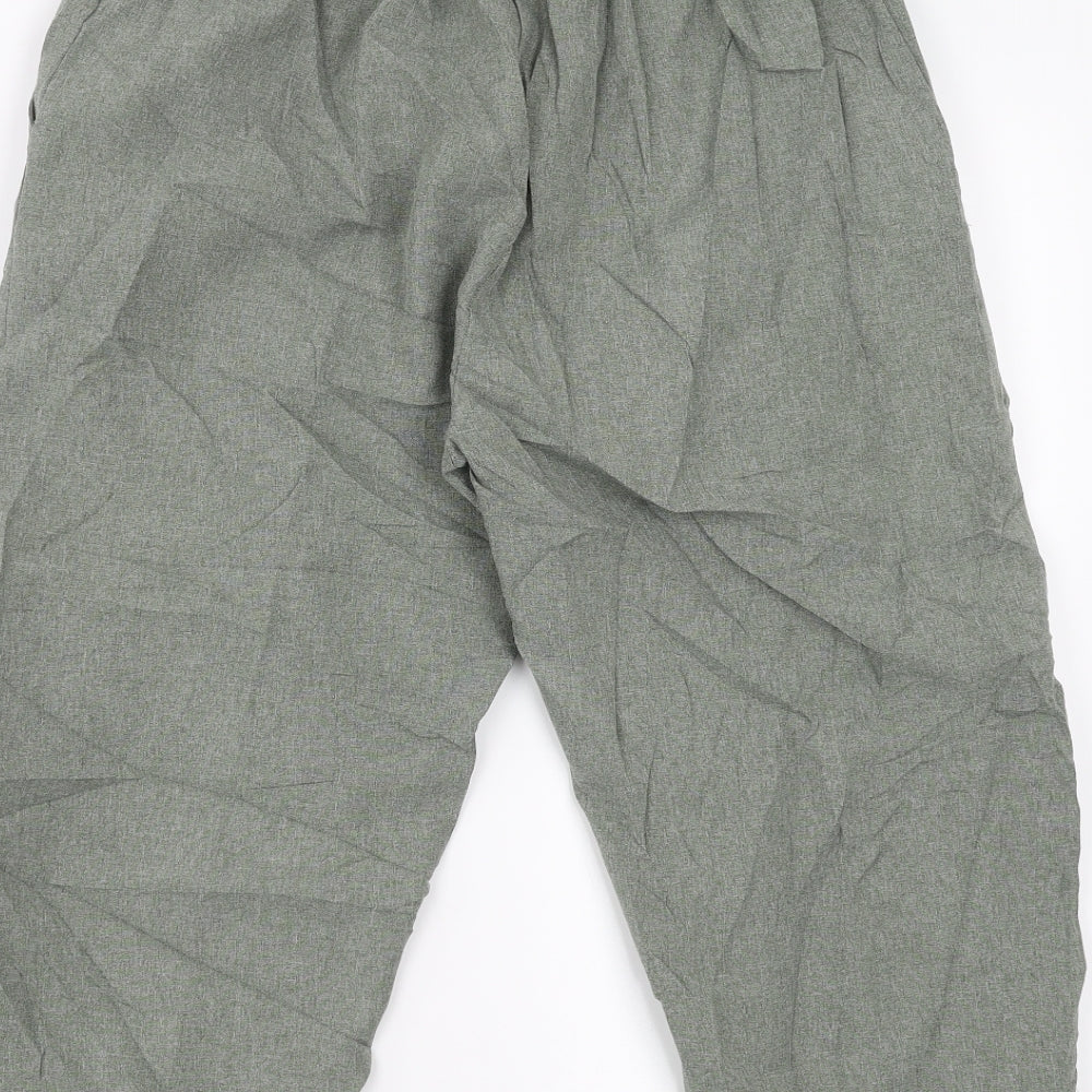 Preworn Womens Green Cropped Trousers Size 28 in - 17 in inside leg