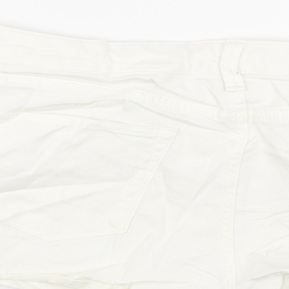 Gap Womens White Denim Mom Shorts Size 30 - Summer