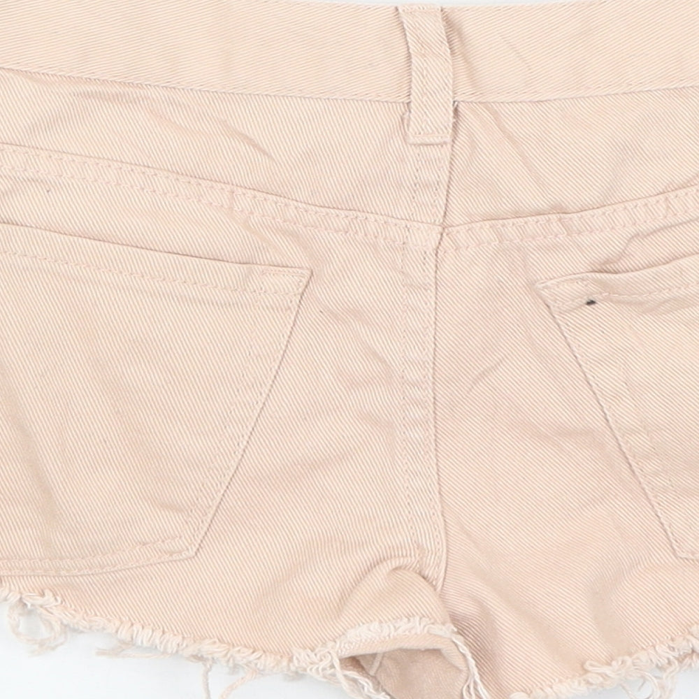 FOREVER 21 Womens Pink Hot Pants Shorts Size 4