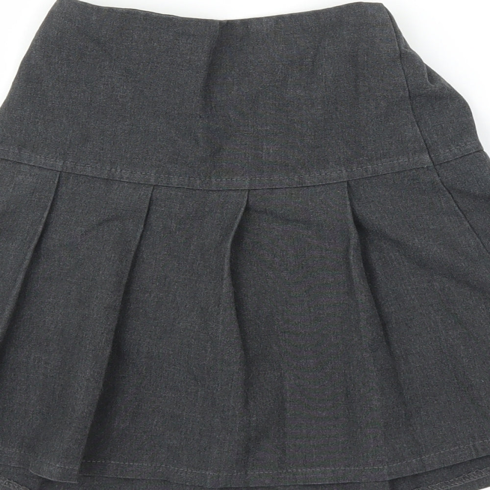 M&S Girls Grey Pleated Skirt Size 7-8 Years